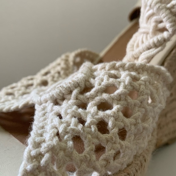 NWOT Women’s size 8 wedges - Picture 6 of 6